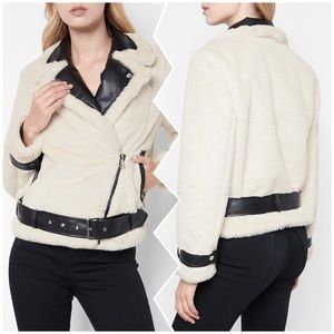 NWOT🌸Gorgeous Faux Fur With Leather Trim Moto Style Jacket by Frank Lyman